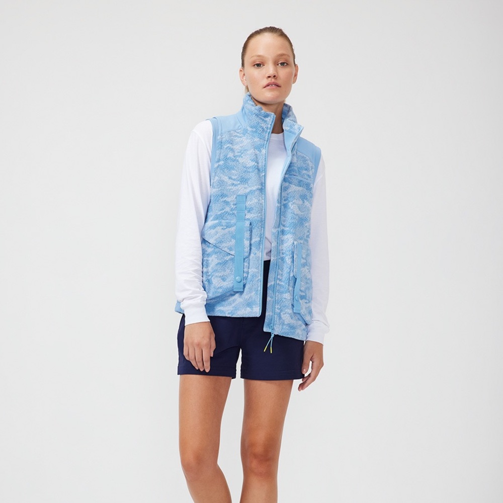 Outdoor Voices primo fleece blue vest